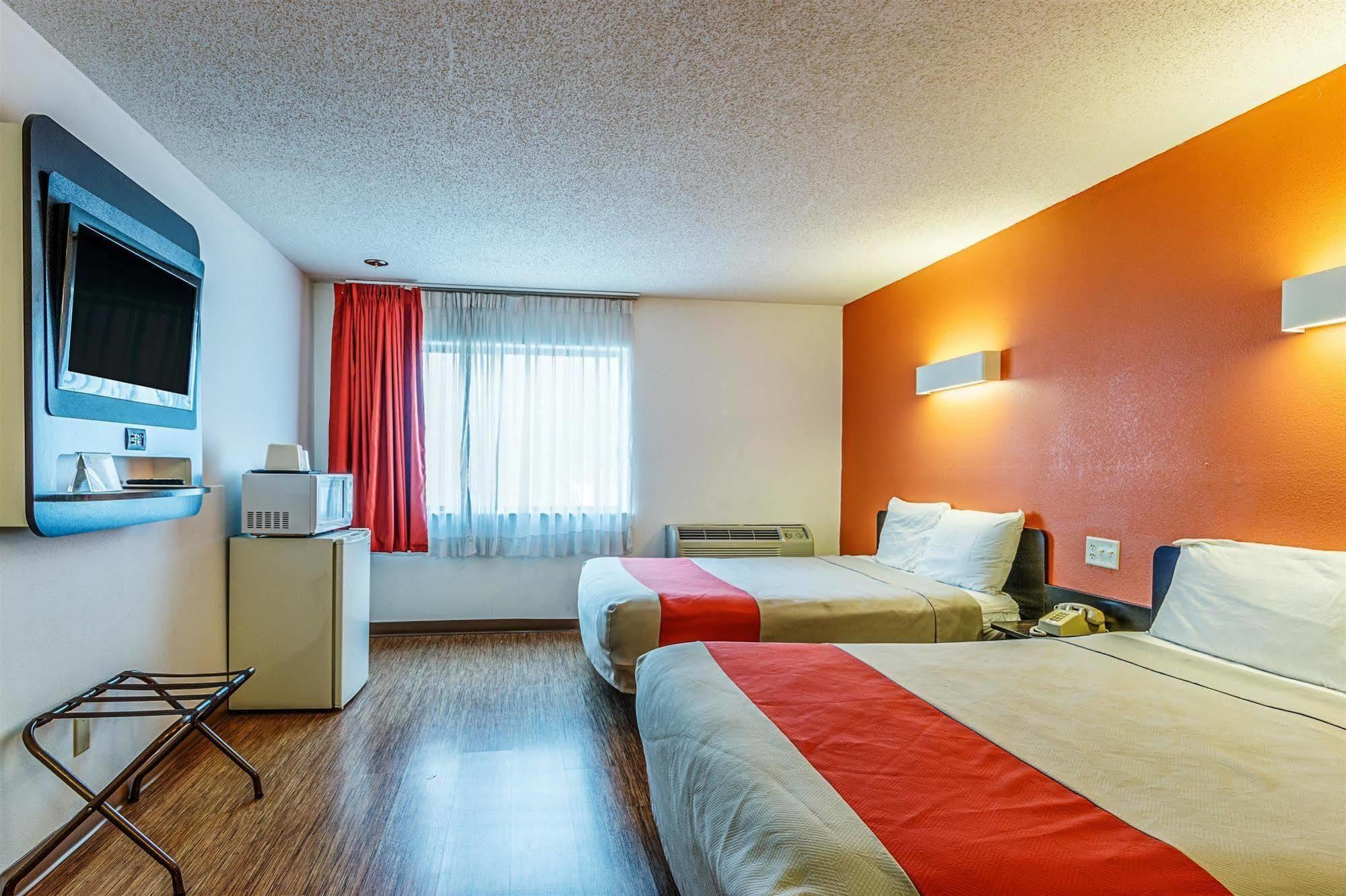 Motel 6-Wisconsin Rapids, Wi Экстерьер фото