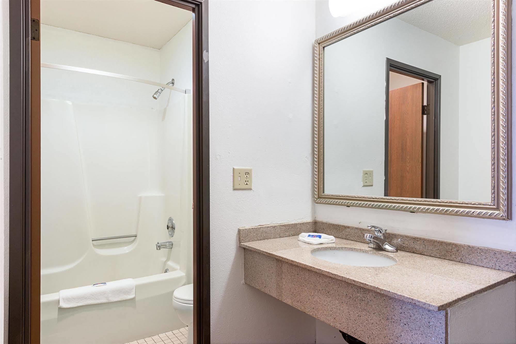 Motel 6-Wisconsin Rapids, Wi Экстерьер фото